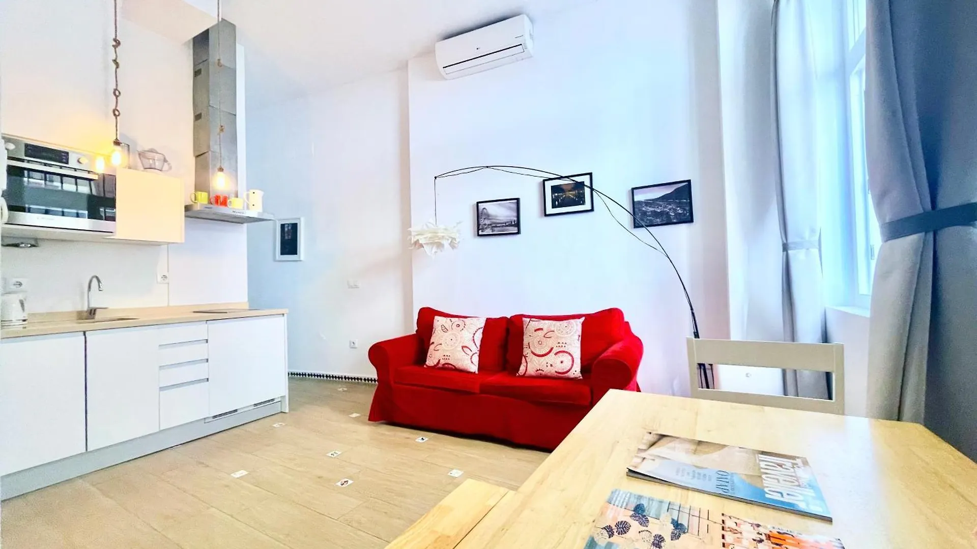 Los Rincones De Stephan Daire Sevilla 0*,  İspanya